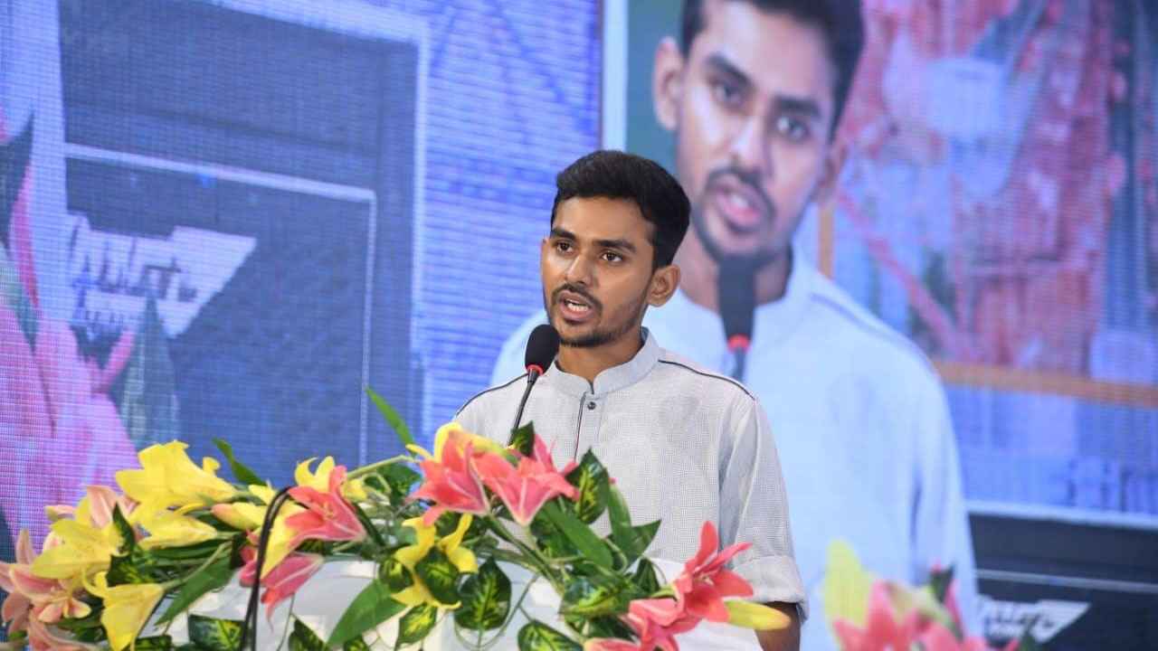 জুলাইয়ে শহীদ হতে না পারা আমার জন্য আফসোসের: আসিফ মাহমুদ